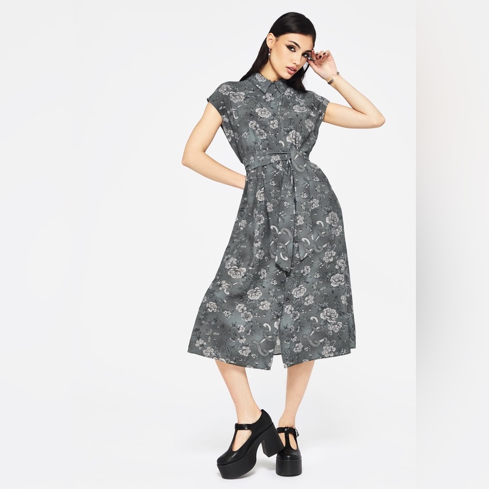 Meadow Floral Serpent Print Midi Shirt Dress Sz 14 – Gothic, Romantic, Alt